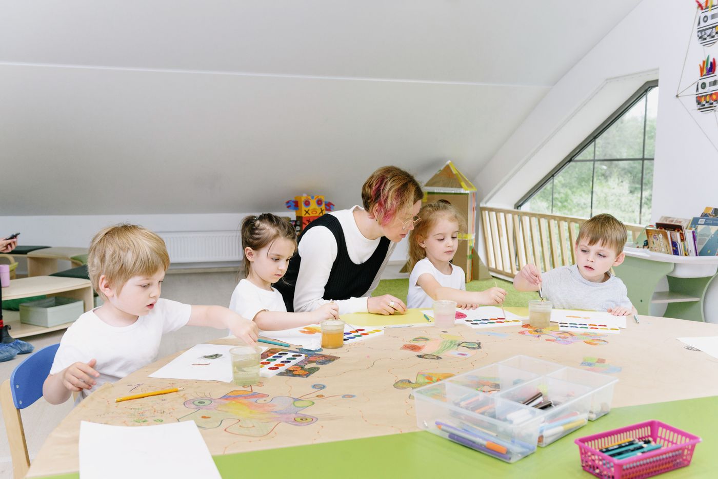 Zoho SalesIQ for Preschool Franchises – Design 1 | Elite Tech Corp 18